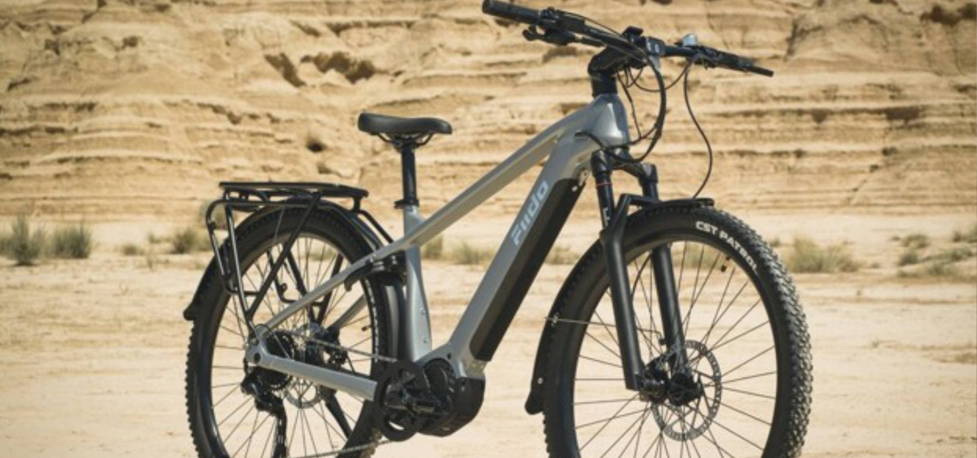 Comfortabele elektrische fiets voor stadsverkenning en kerstmarktbezoek