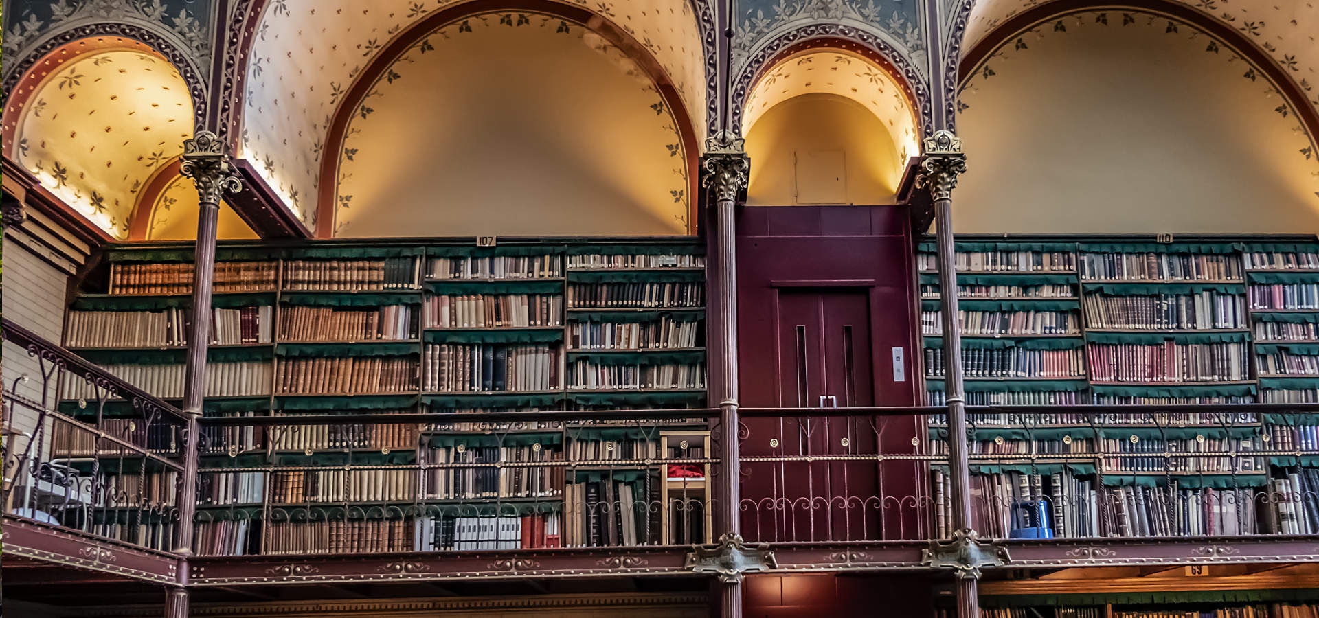 Bibliotheek in het Rijksmuseum van Amsterdam.