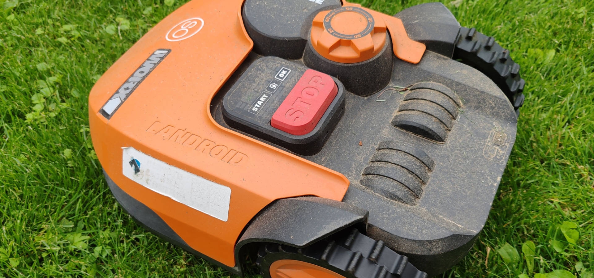 Robotmaaier als praktisch kerstcadeau voor de tuin
