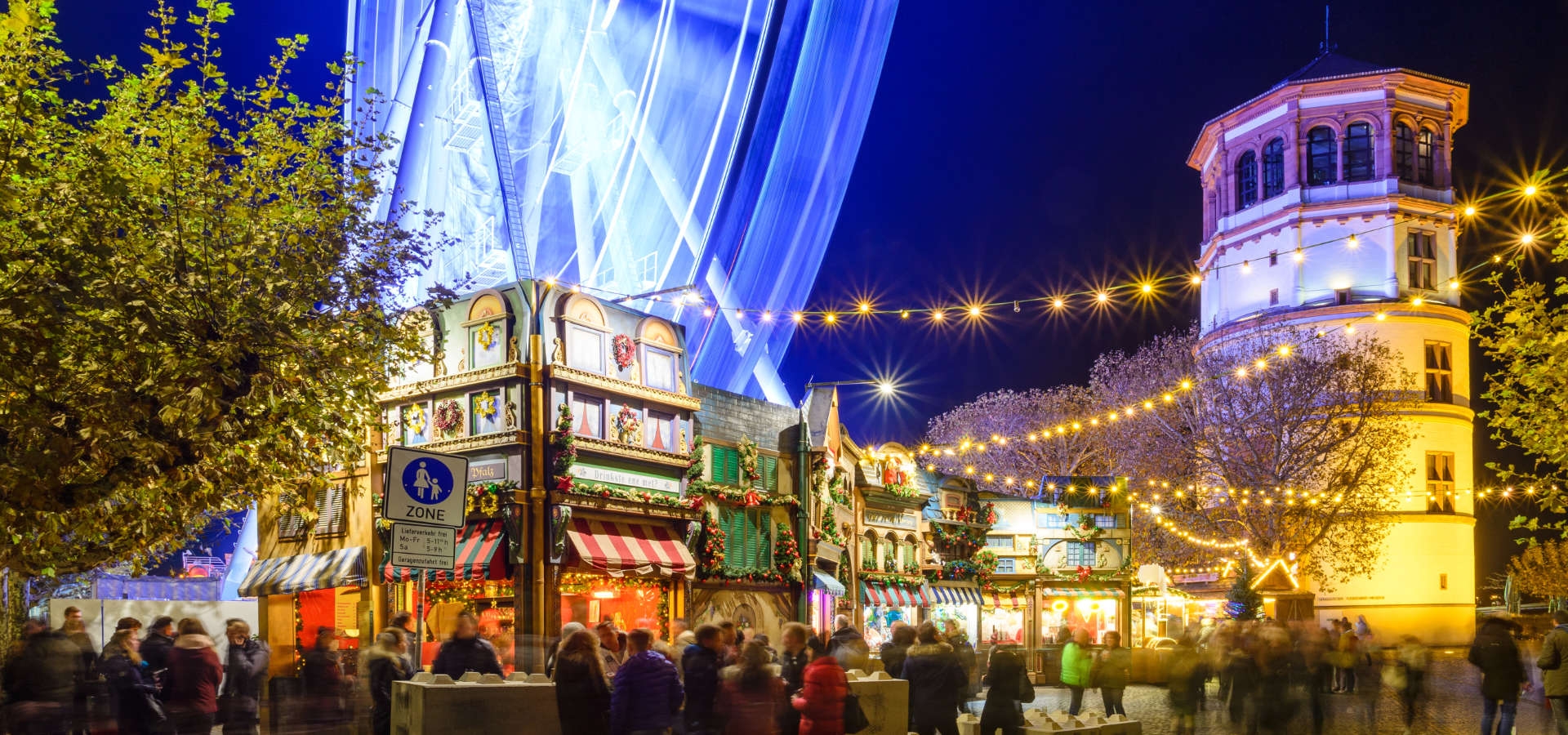 Uitbreiden route via Kerstmarkt Dusseldurf