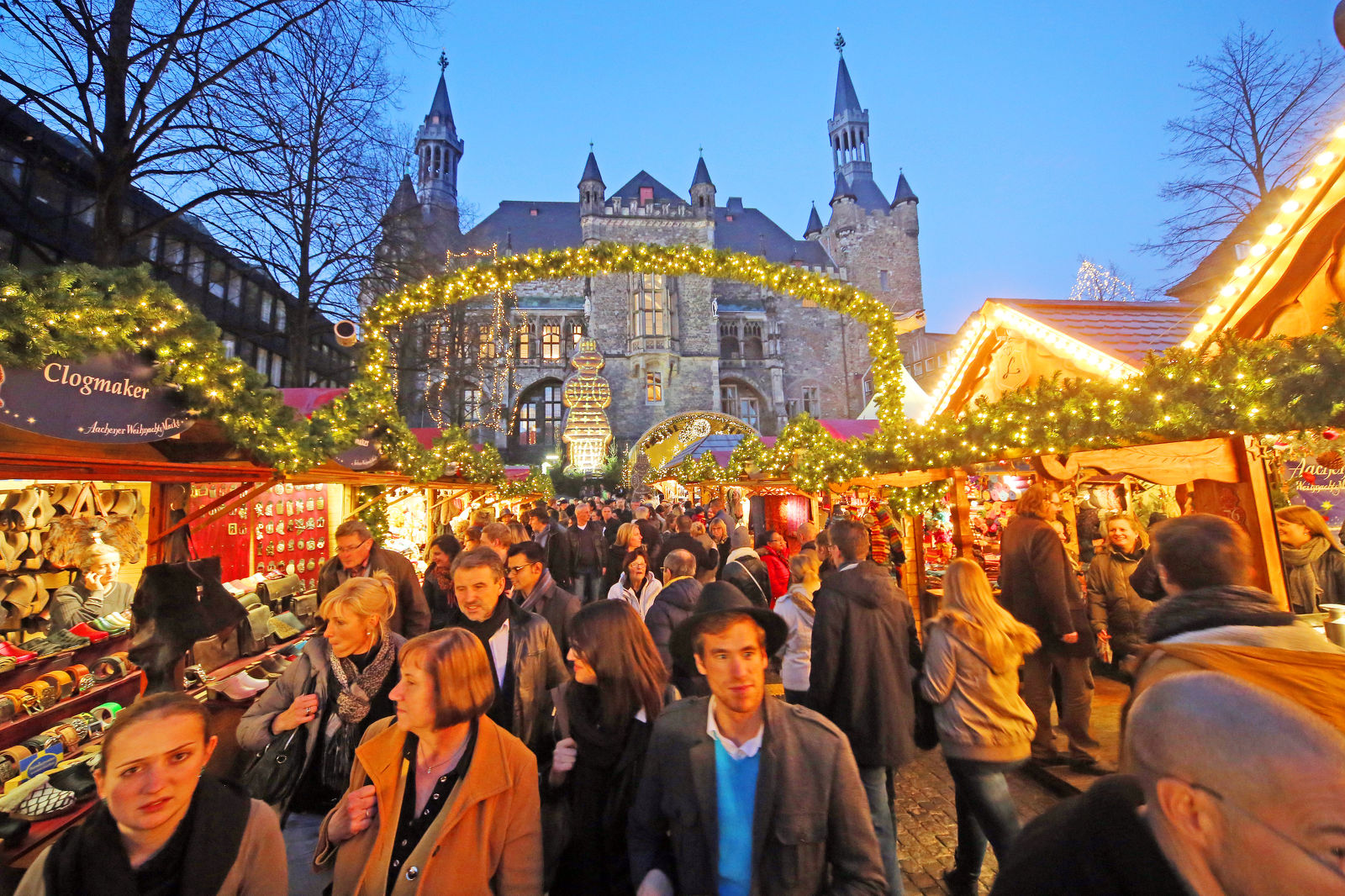 Kerstmarkt Aken Weihnachtsmarkt Aachen 2025