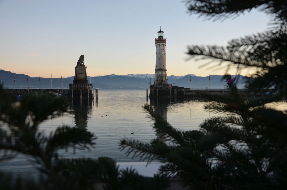  Kerstmarkt in de haven van Lindau in Lindau