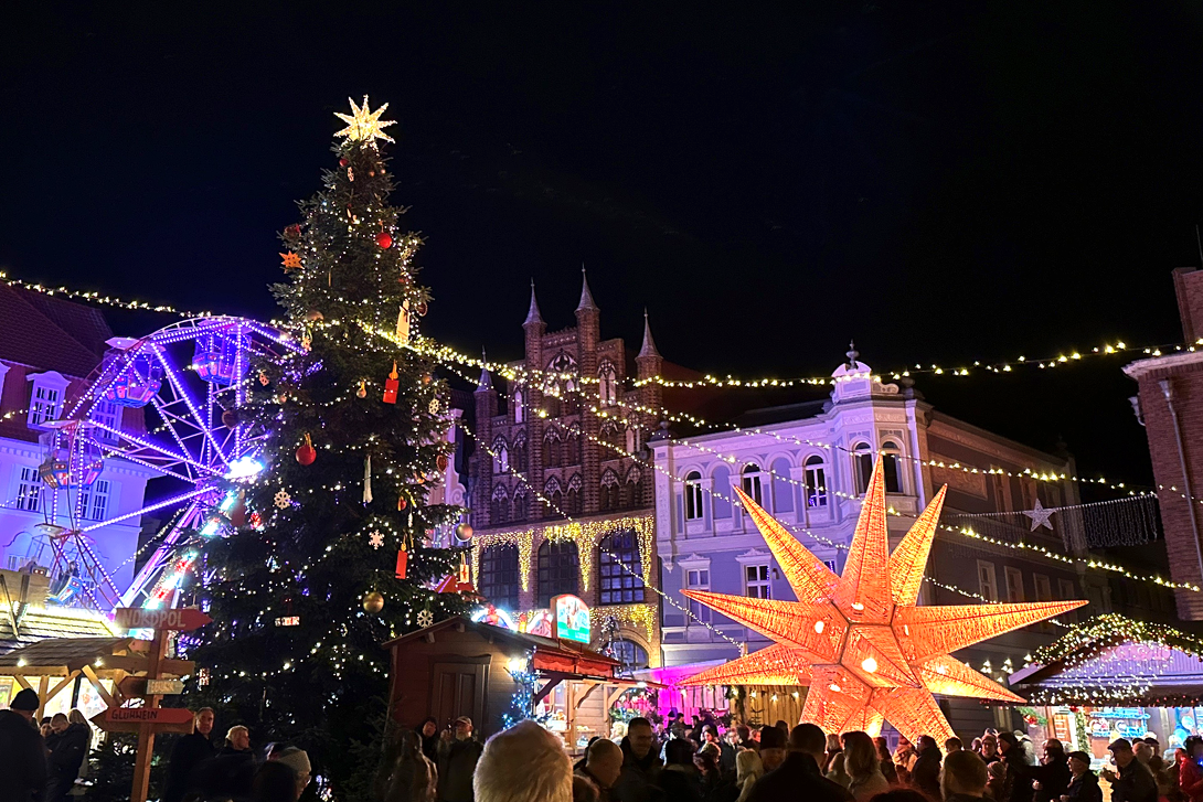 Kerstmarkt in Stralsund in Stralsund