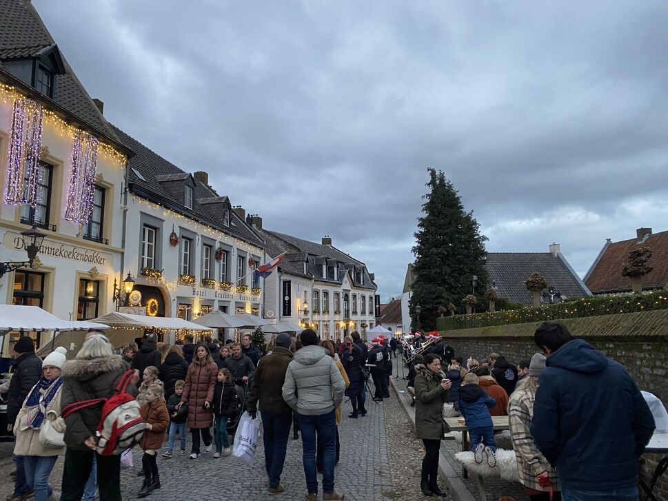 kerstmarkt buiten