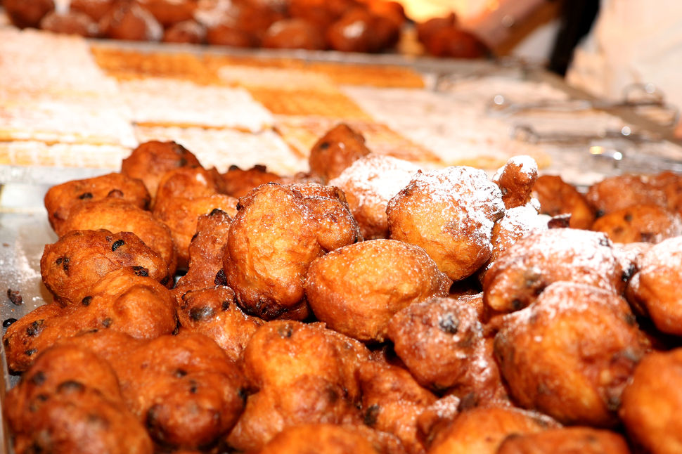 versgebakken wafels en oliebollen