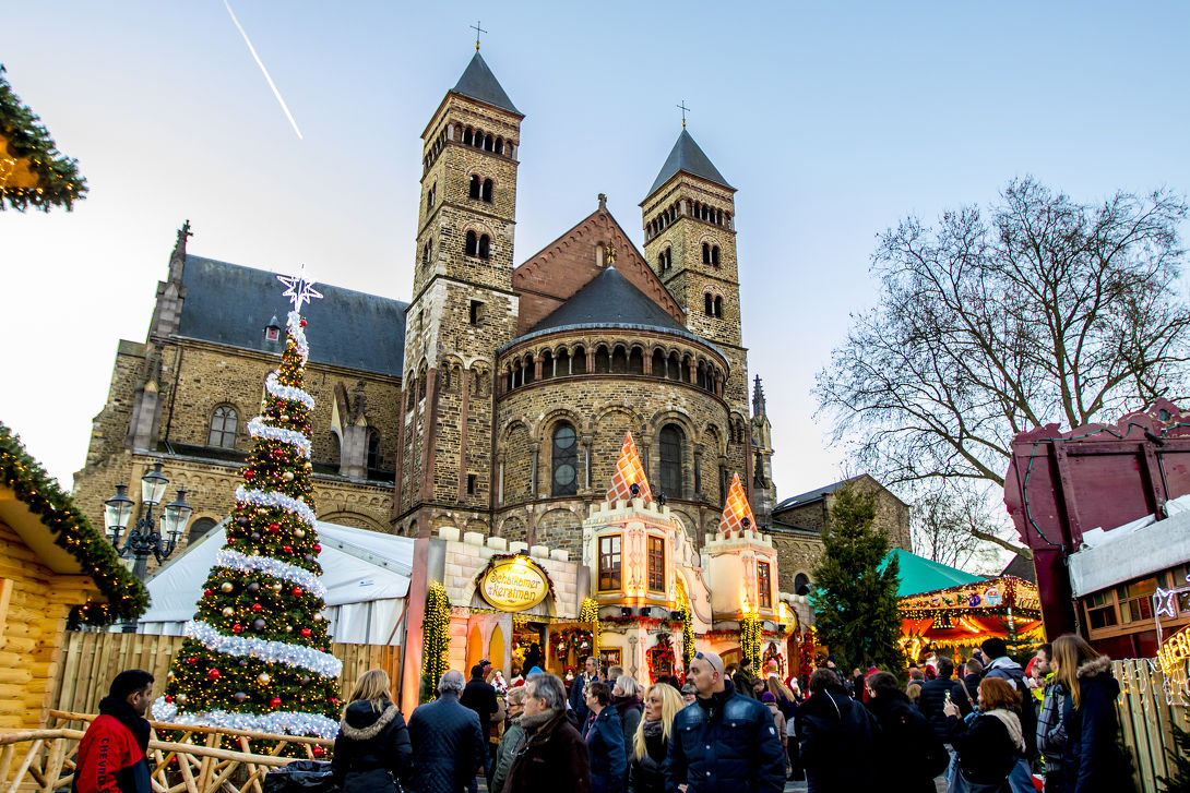  Magisch Maastricht Vrijthof: Een Betoverend Winterparadijs in Maastricht
