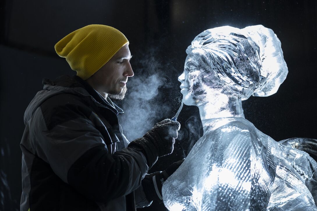  Nederlands IJsbeelden Festival Biddinghuizen in Biddinghuizen