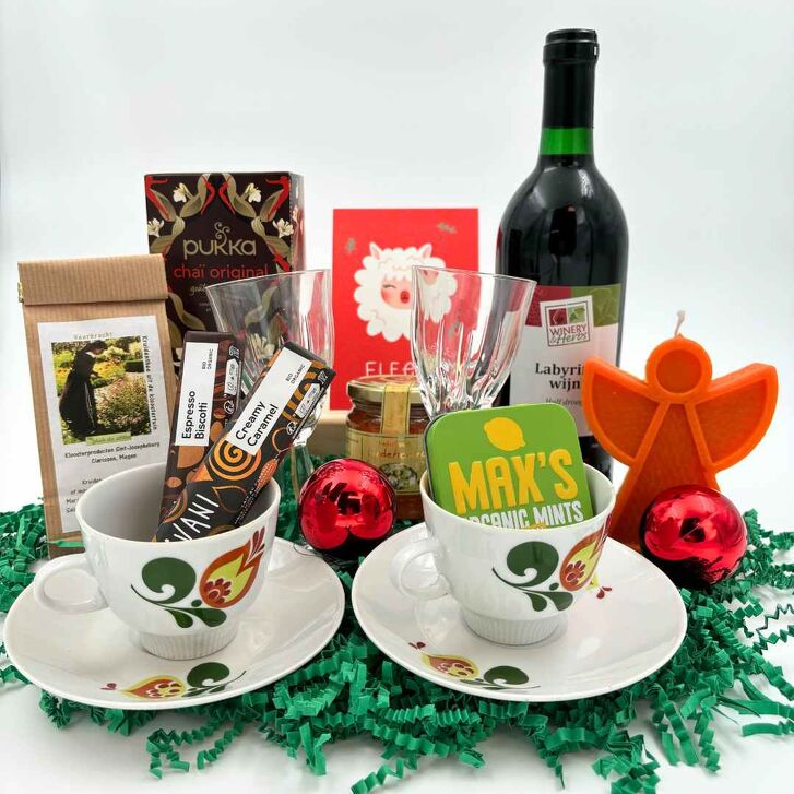  Vintage & Brocante Kerst Festival in Warenhuis Strant, Haren, Oss in Haren, Noord-Brabant